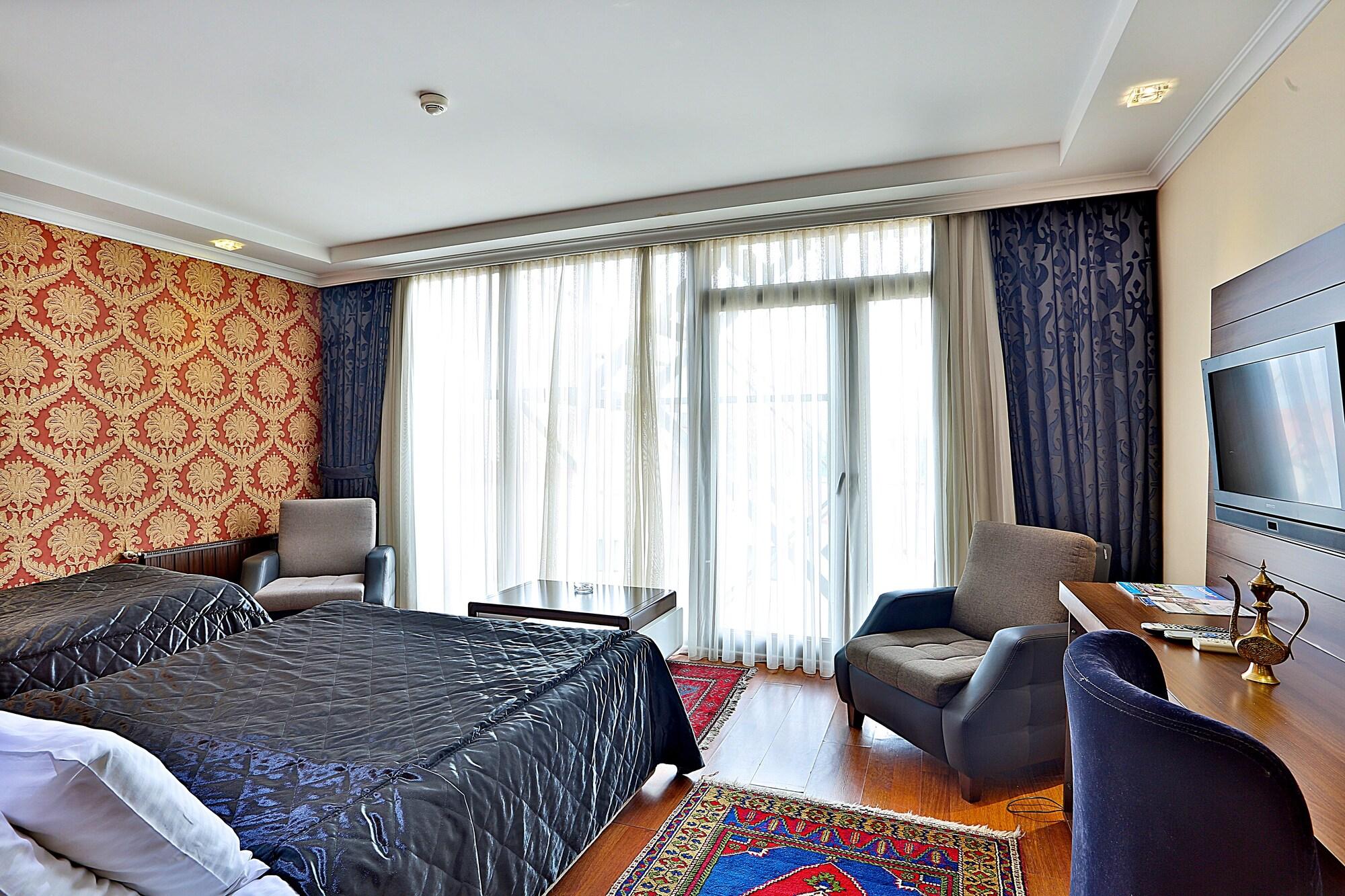The Istanbul Hotel Exterior photo