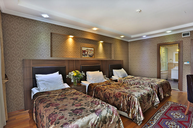 The Istanbul Hotel Exterior photo